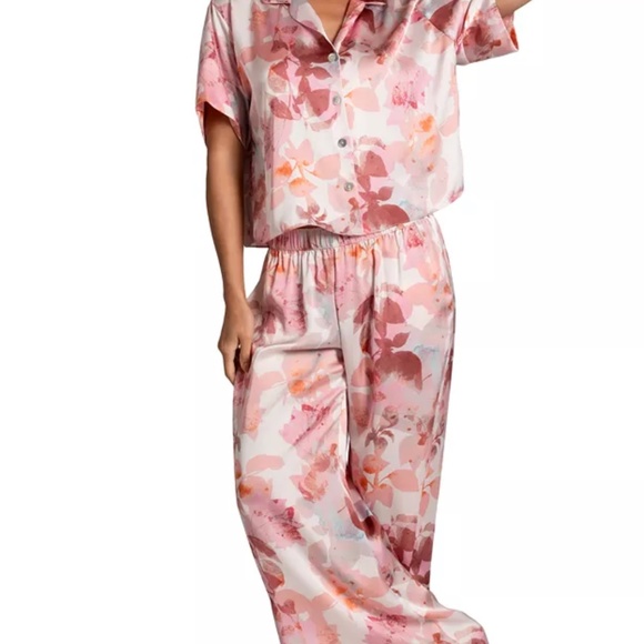 Midnight Bakery Women's 2-Pc. Joplin Satin Pajamas Set - Picture 3 of 4